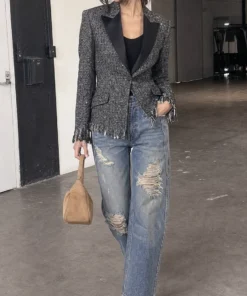 sk 20260722 street denim style 008 tailored blazer and faded straight jeans conc