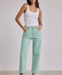 sk 20260722 womens denim style 001 mint utility barrel jeans concept