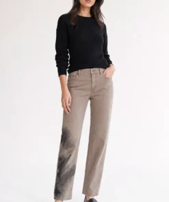 sk 20260722 womens denim style 004 two tone washed straight jeans concept
